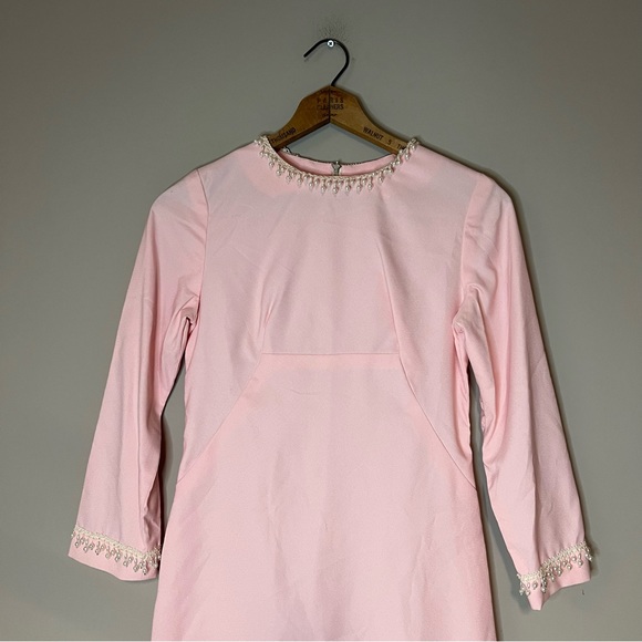 Vintage Powder Pink & Pearl Bead Accent 50s 60s Dress - Picture 3 of 8